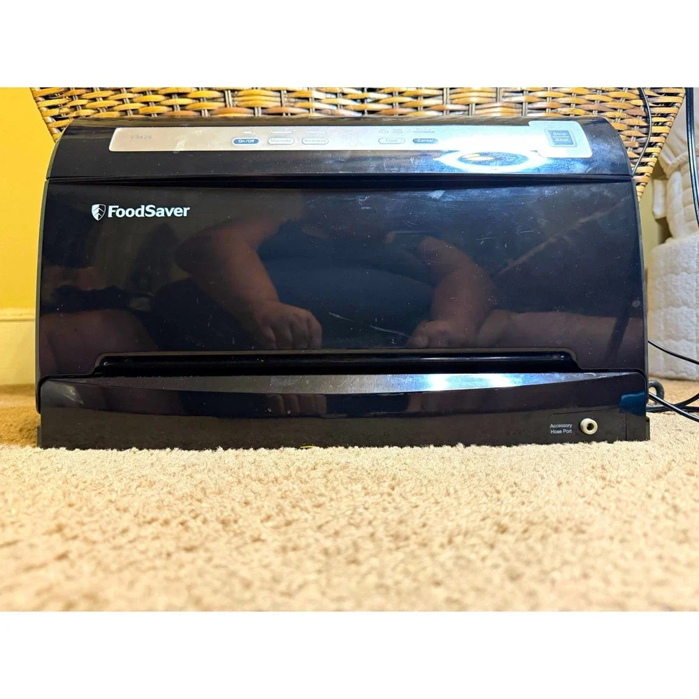 Foodsaver v3425 vacuum